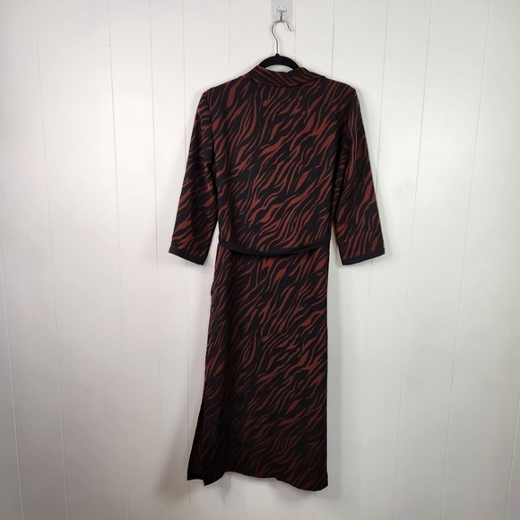 Joseph Ribkoff Brown Animal Print Midi Dress Long Sleeve Pockets Duster Size 4 - Picture 7 of 14